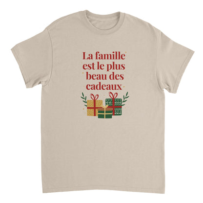 La famille est le plus beau des cadeaux – T-shirt Noël Unisex-idée cadeau inspirante | Blancadeaux